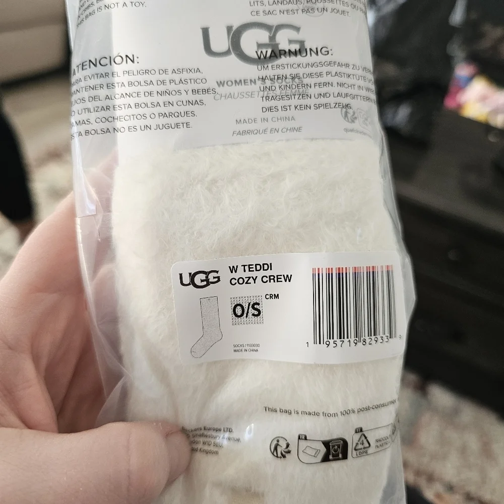 UGG Women's Cream Teddi Cozy Crew Socks